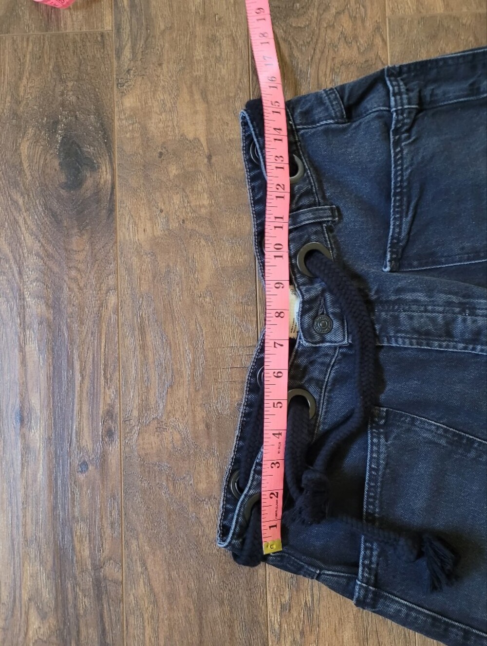 Free People Moxie Barrel Leg Jean - Picture 4 of 10
